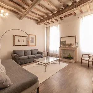 Casa Sangiacomo Quattro Apartamento
